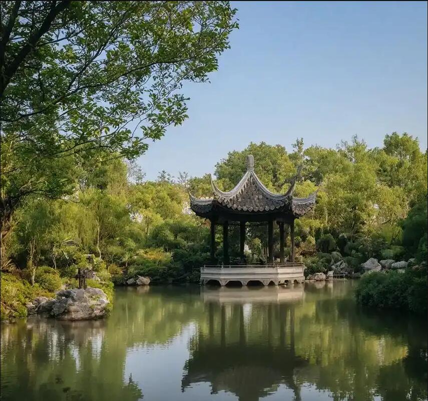 嵊州芷巧餐饮有限公司